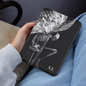 Gothic Fairy Skull Magnetic Kindle Case 7"/6.8"/6" Paperwhite 12th 11th Leather Cover with Strap Dark Grunge Colorsoft Case Book Lover Gift image 7