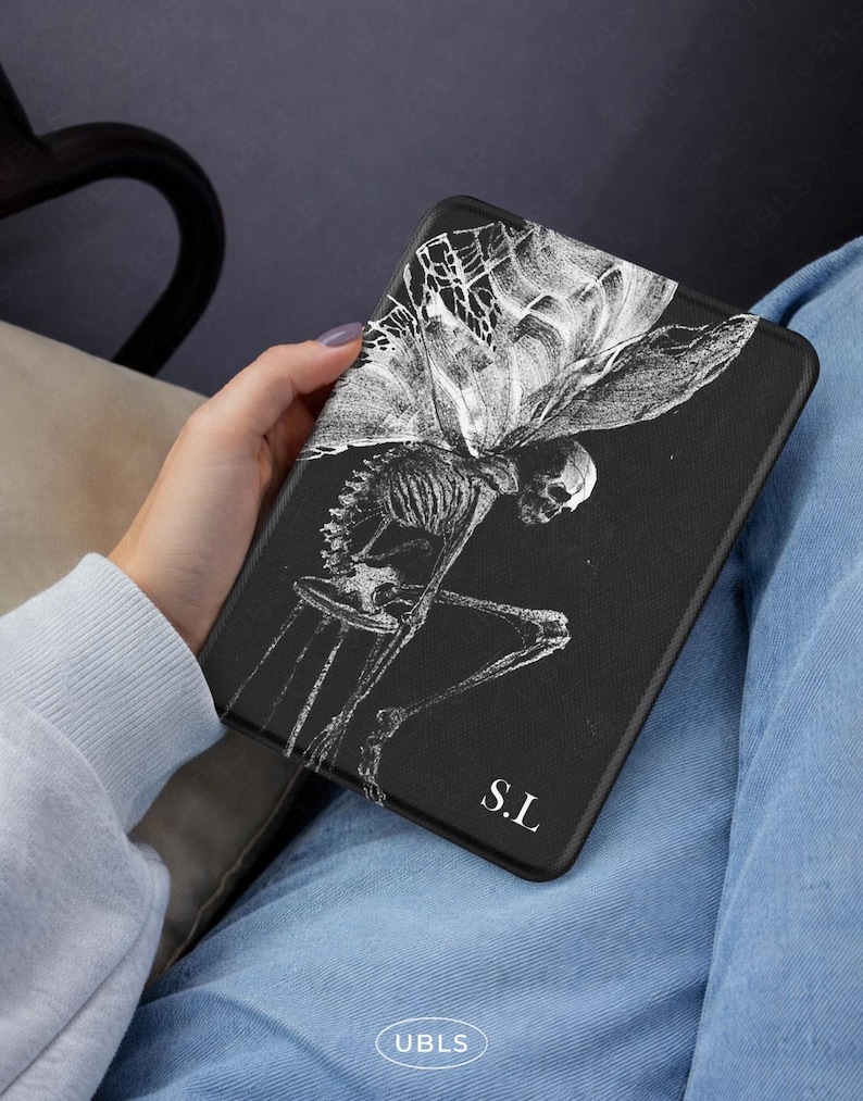 Gothic Fairy Skull Magnetic Kindle Case 7"/6.8"/6" Paperwhite 12th 11th Leather Cover with Strap Dark Grunge Colorsoft Case Book Lover Gift image 7