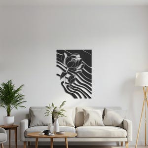 Abstract Floral Metal Wall Art, Modern Botanical Line Design, Wavy Pattern Flower Decor, Vertical Rectangular Wall Hanging for Nature Lovers