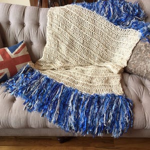 Cobalt Blue, Ivory Cream Fringe Throw Blanket Afghan Lap Warmer Hand Knit Sofa Throw image 4