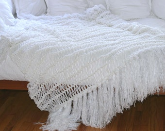 White Modern Bedding Minimalist Throw Home Decor Blanket. Throw White Blanket Modern Rustic White Afghan Fringe Blanket