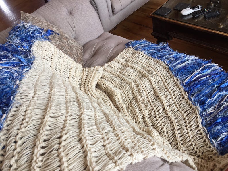 Cobalt Blue, Ivory Cream Fringe Throw Blanket Afghan Lap Warmer Hand Knit Sofa Throw image 6
