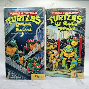 90&#39;s Teenage Mutant Ninja Turtles, VHS Collection- 2 for 1 TMNT