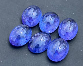 Naturalny tanzanit w kształcie kaboszonu – 8 x 6 mm, owalne kamienie szlachetne, produkcja biżuterii