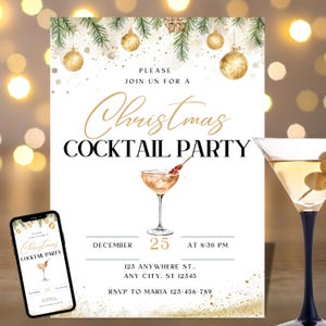 Può includere: Un invito a un Christmas Cocktail Party con dettagli dorati. L'invito presenta un'illustrazione di cocktail, decorazioni natalizie e il testo "Christmas Cocktail Party". Uno smartphone mostra l'invito.