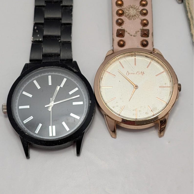 Lot of 13 Watches VTG Modern Untested Betsey Johnson Nautica Geneva LA Express image 2