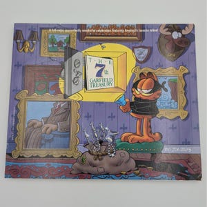 El séptimo libro de tiras cómicas dominicales de Garfield Treasury, de Jim Davis, primera edición de 1993.