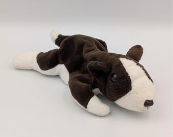 Peluche Ty Beanie Baby Bruno, perro Bull Terrier marrón y blanco, vintage de 1997, sin colgador.