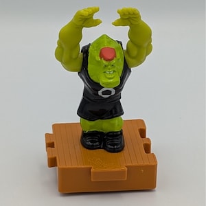 Space Jam Monstar Bang Figure 1996 Warner Bros Vintage Green Monster Toy Base image 1