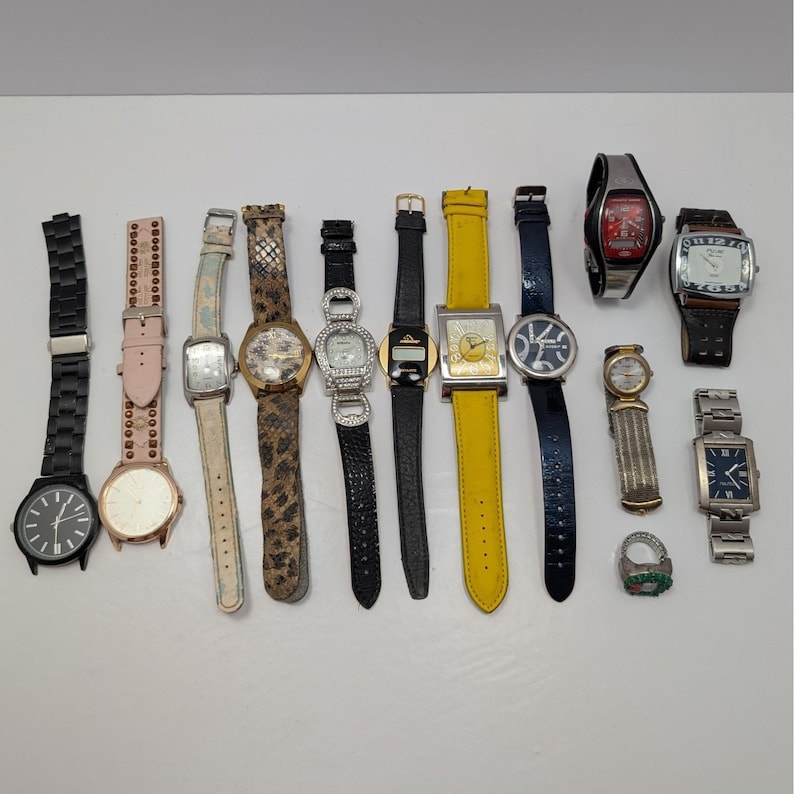 Lot of 13 Watches VTG Modern Untested Betsey Johnson Nautica Geneva LA Express image 1
