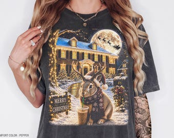 Camiseta navideña con estampado de jackalope y café helado, sudadera acogedora de invierno con animales para las fiestas, regalo de criatura mítica