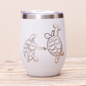 Copo térmico para vinho Music Fan, com estampa de tartarugas dançantes (355 ml, tampa à prova de derramamento)