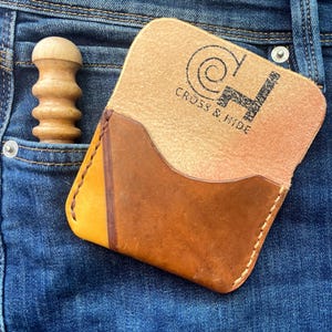 Handmade Leather Card Holder – Slim Full Grain Men’s Wallet – Minimalist Hand-Stitched Wallet – The Flap Happy by Cross and Hide
