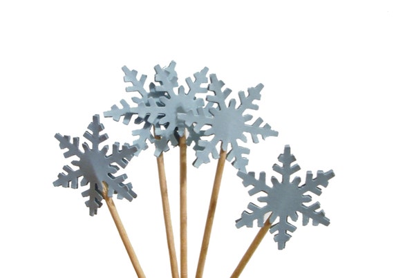 24 Snowflake Cupcake Toppers, Frozen Party Decorations, Light Blue Snowflake Toppers - No543 Il_570xn