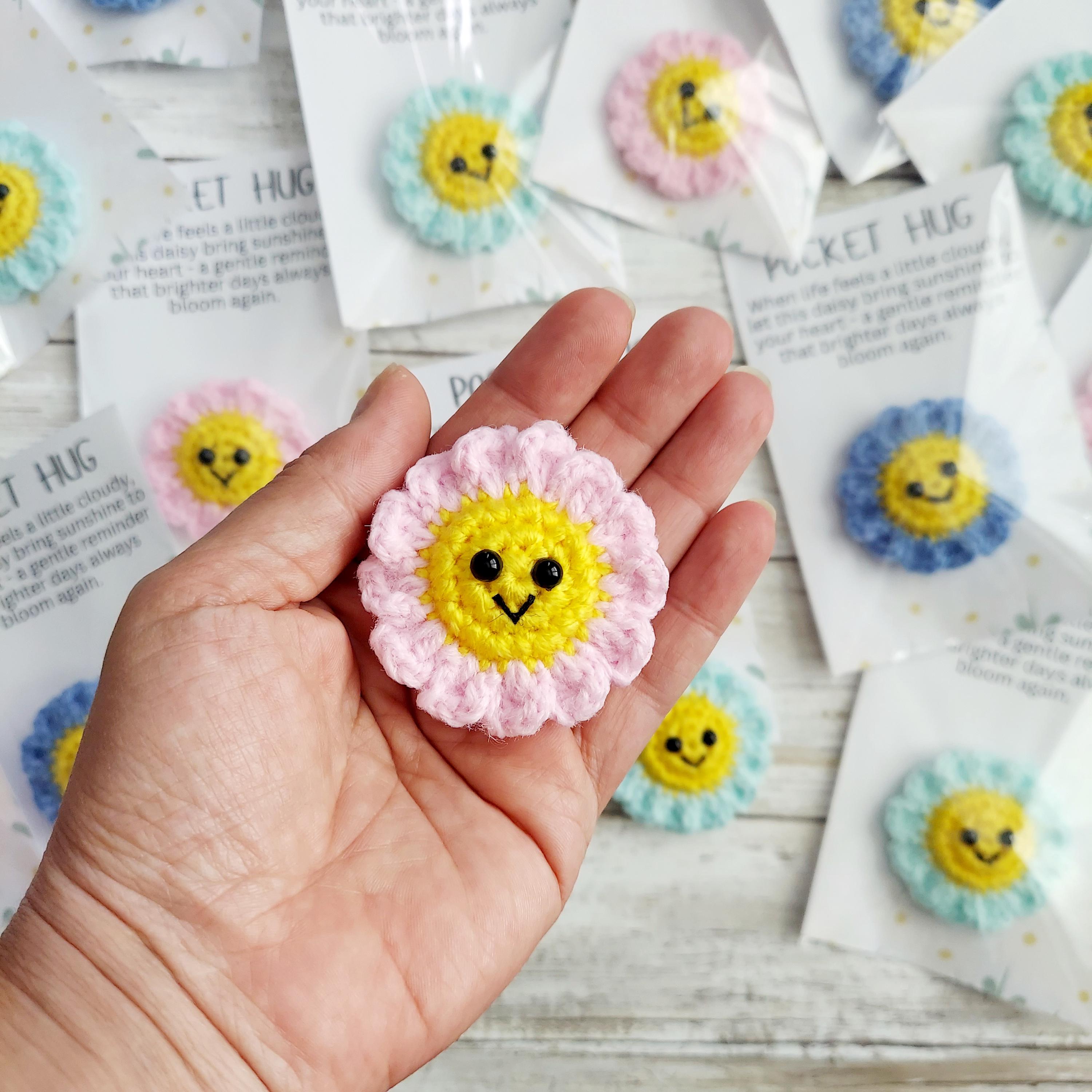 Daisy Pocket Hug, Crochet Flower Comfort Gift With Card, Handmade ...