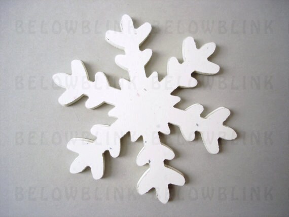 10 Frozen Fever Extra Large Stardust White Snowflakes Die Cut, Snowflake Tags, Party Supplies, Hanging Decorations - No664 Il_570xn