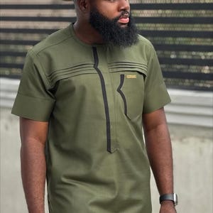 Traditionelle Herrenkleidung, afrikanische Herrenbekleidung, afrikanische Herrenbekleidung, afrikanischer Hochzeitsanzug, Groomsmen-Anzug, Bräutigamanzug, Herren-Senator-Anzug