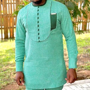 Traditionelle Herrenkleidung, afrikanische Herrenbekleidung, afrikanische Herrenbekleidung, afrikanischer Hochzeitsanzug, Groomsmen-Anzug, Bräutigamanzug, Herren-Senator-Anzug