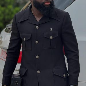Traditionelle Herrenkleidung, afrikanische Herrenbekleidung, afrikanische Herrenbekleidung, afrikanischer Hochzeitsanzug, Groomsmen-Anzug, Bräutigamanzug, Herren-Senator-Anzug