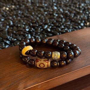 Red Bodhi Seed Bracelet – Handmade Dzi Bead Double Wrap Mala