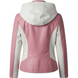 Puede incluir: Chaqueta de cuero sint&eacute;tico rosa, blanca y gris con capucha. La parte trasera de la chaqueta muestra un dise&ntilde;o de bloques de color. La capucha es blanca, el cuerpo rosa y los paneles laterales grises.