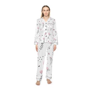 Floral Damen Satin Pyjamas Set, luxuriöse Nachtwäsche, perfektes Geschenk für sie, bequeme Loungewear, entspannende Nachtwäsche