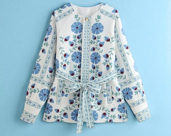 Lightweight Blue Floral Quilted Jacket, Floral Patterned Waist-Tie Coat with Button Front & Crew Neck, Thin Stylish Outerwear