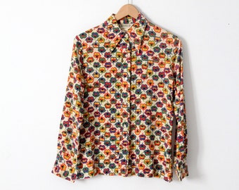 vintage 70s novelty print nylon blouse