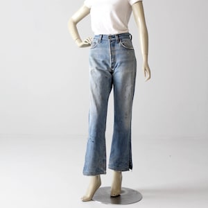Jeans Levi&#39;s 501 vintage, jeans desgastados, bainha com fenda 501s, 32 x 30