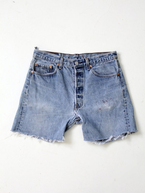 vintage Levis 501 denim cut off shorts, W 32 - image 2