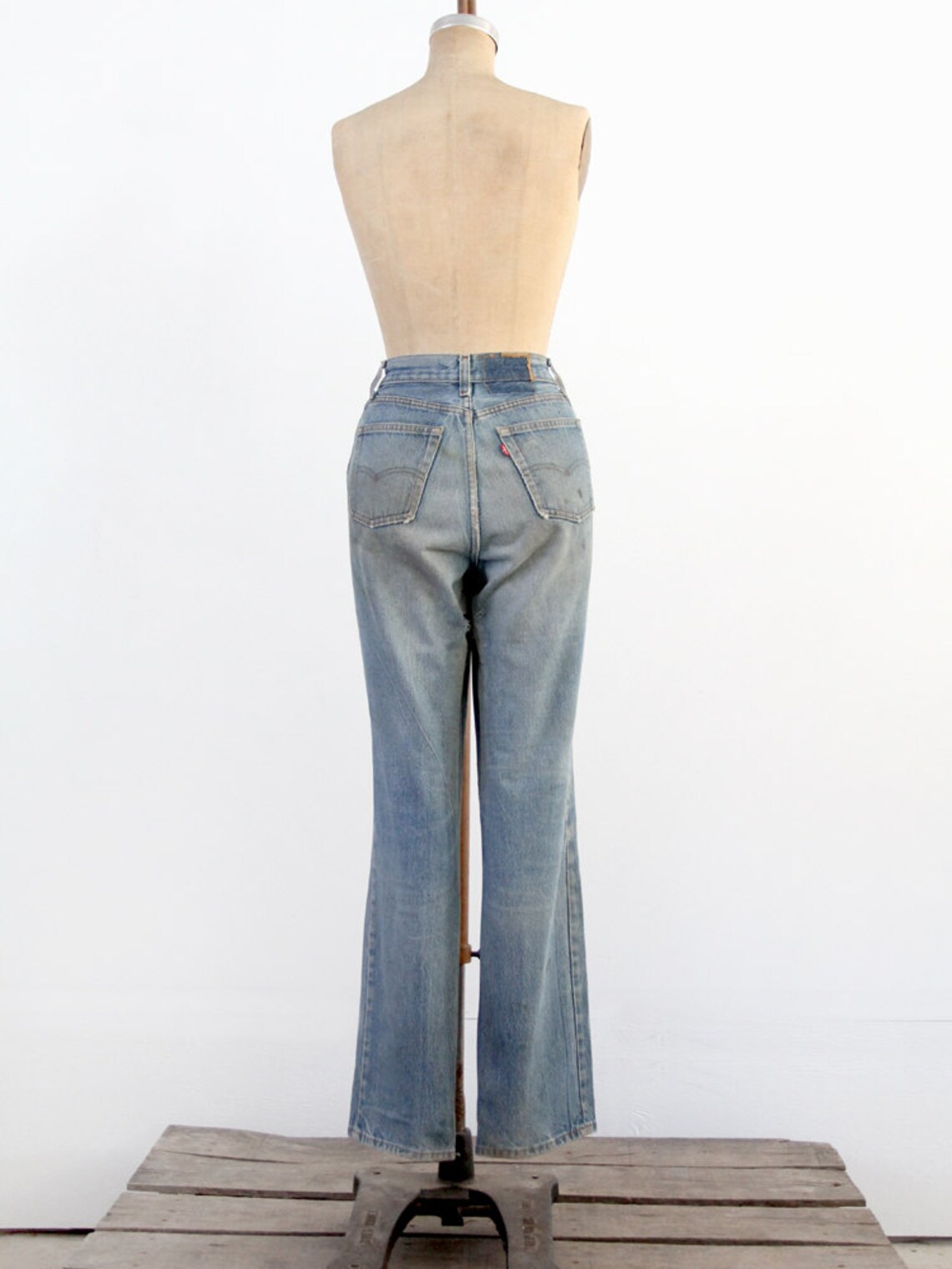 vintage distressed high waist Levis, 31 x 32, foto 4 di 5