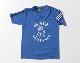 vintage 80s Mustangs graphic tee, blue striped sleeve t-shirt