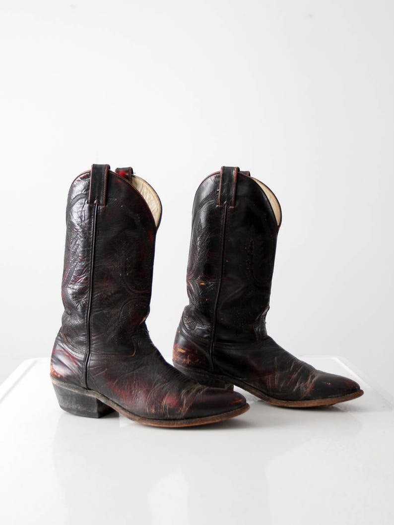 men/'s size 9 vintage black leather cowboy boots