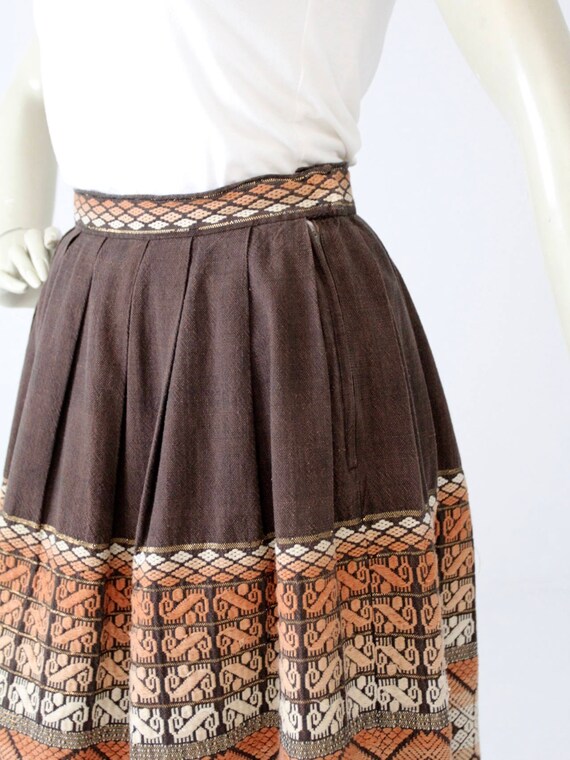 Embroidered clearance skirt brown