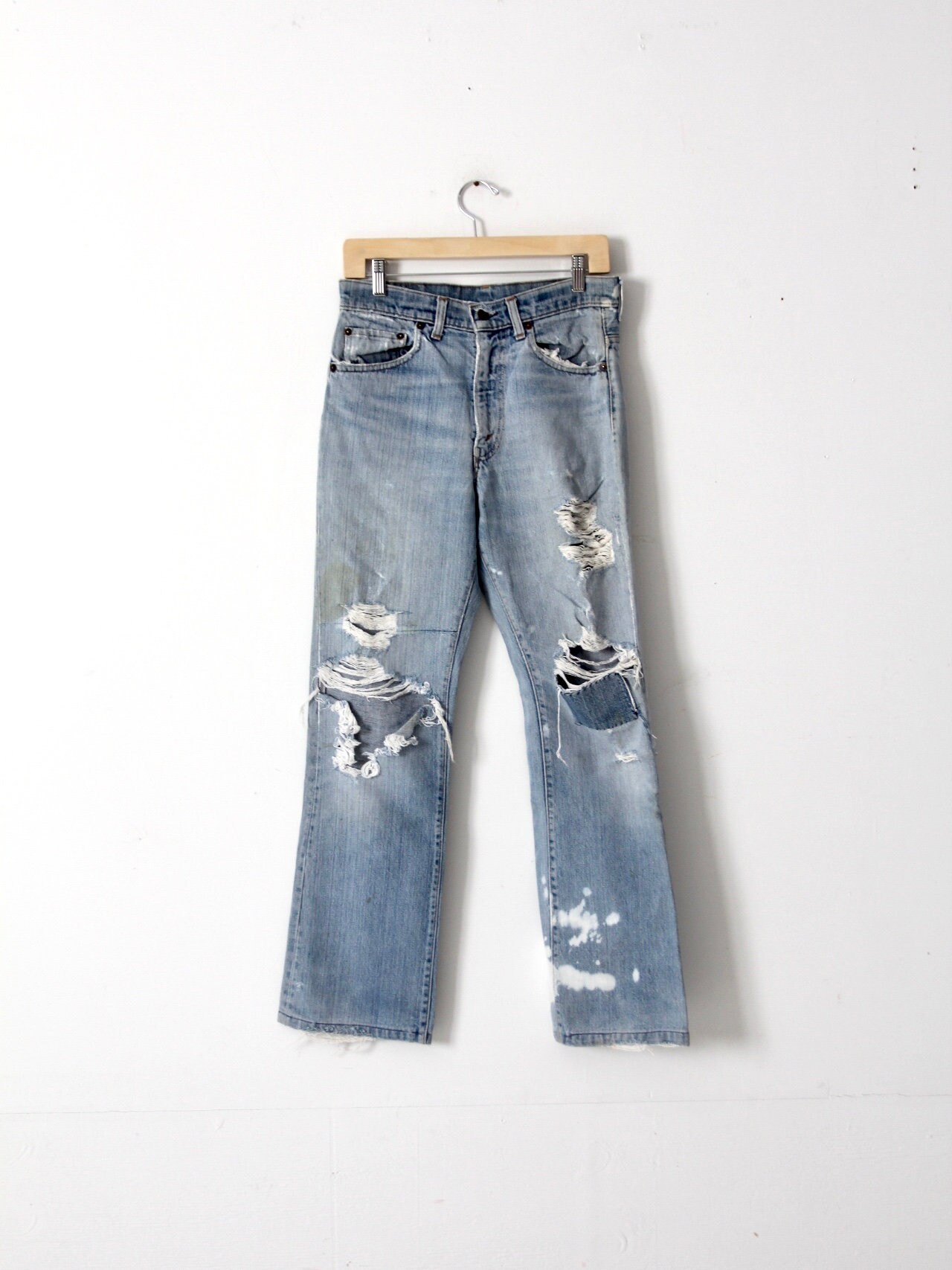 90s Levi’s Euro Vintage 517 90s Levi's 517 Boot Cut Jeans: Ballyhoovintage.com