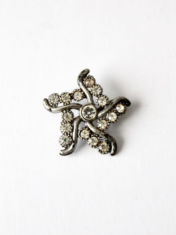 vintage star brooch rhinestone pin