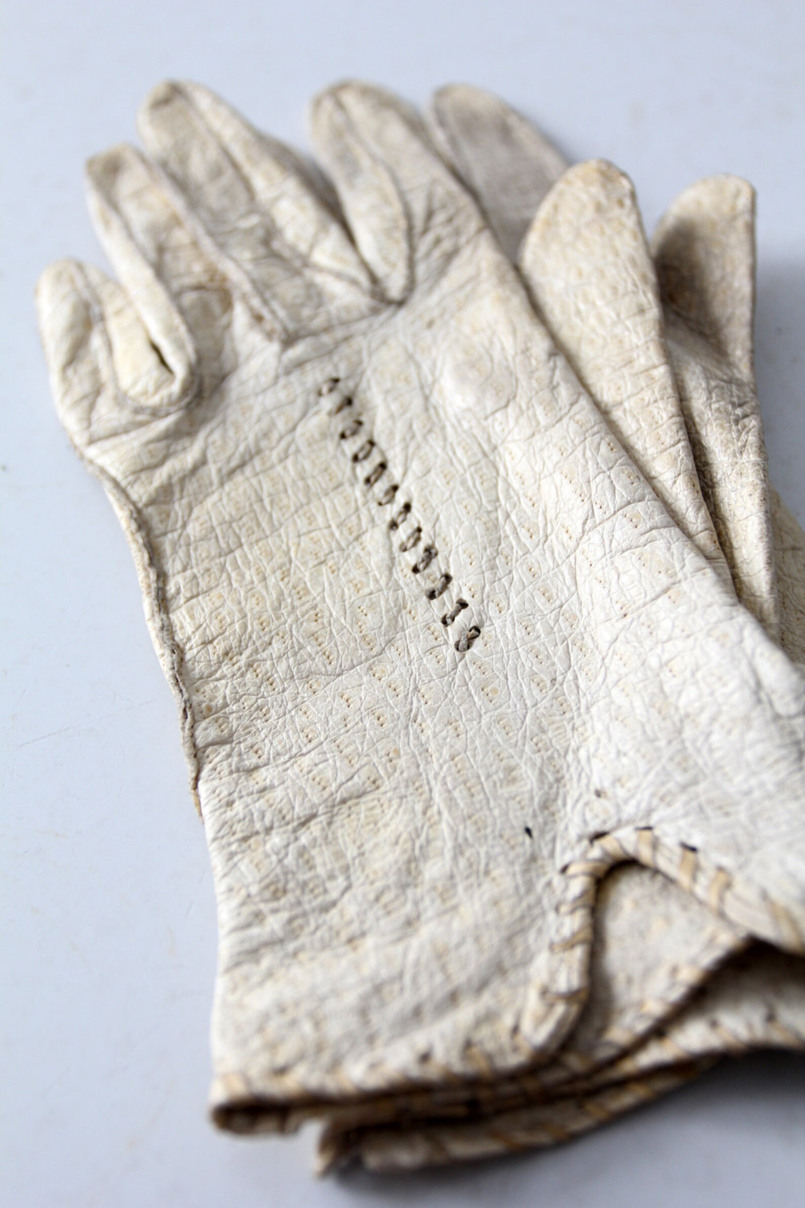 1920s White Leather Gloves Driving Gloves Etsy