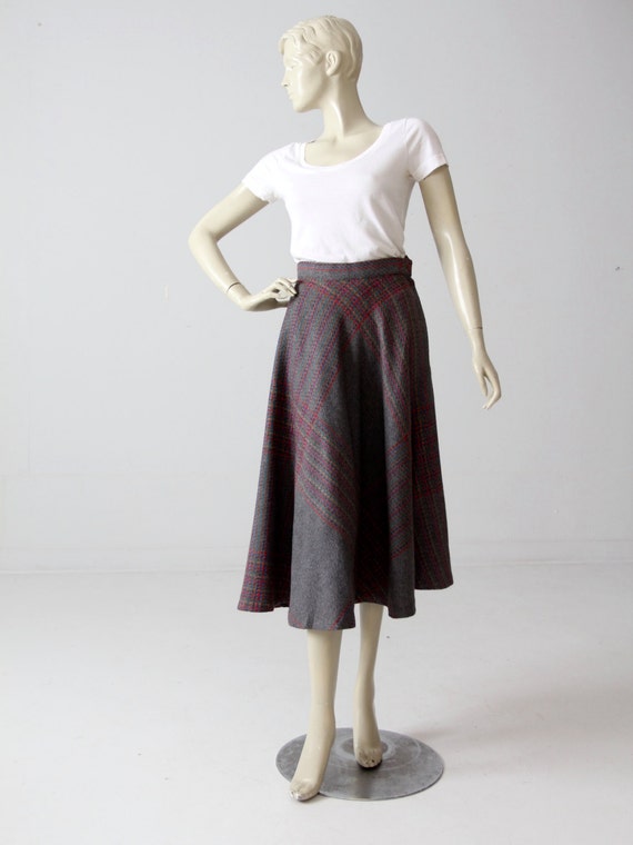 vintage 1970s full plaid wool skirt