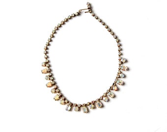 Collier Fantaisie Vintage à Strass - Accessoire Rétro Pour Collectionneurs