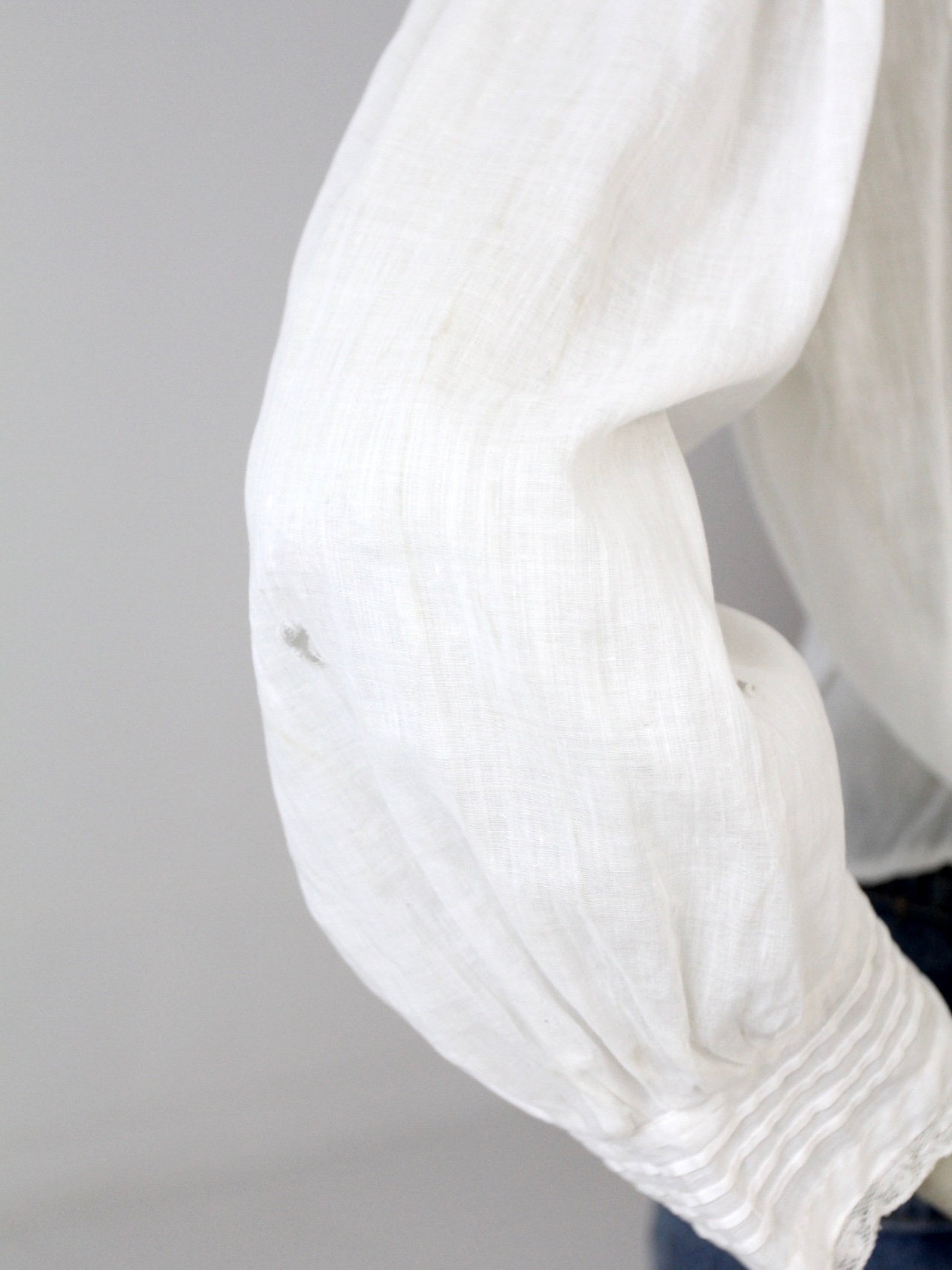 Chemisier Vintage Blanc Années 1900 - Coton Fin, Broderies Et Dentelle - Taille M - Occasion Très Bon état