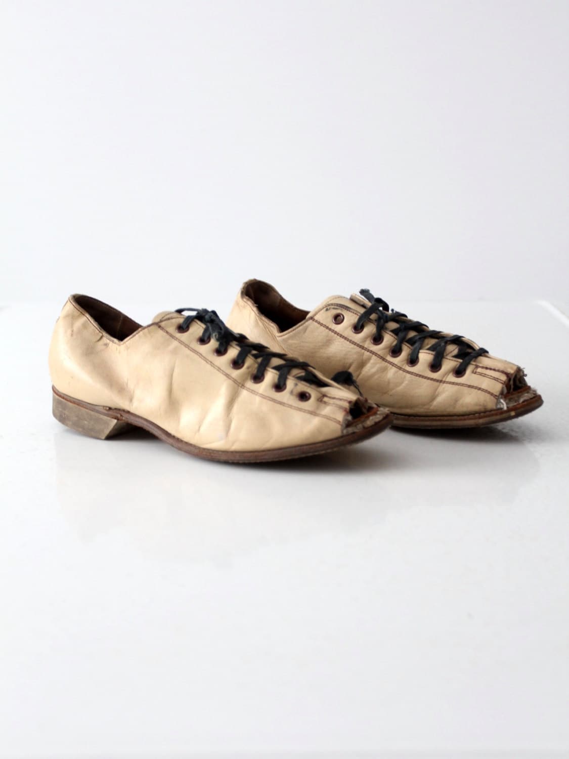 Vintage Hyde Bowling Shoes, Custom Open Toe Leather Lace Ups Vintage Hyde Bowling Shoes, Custom Open Toe Leather Lace Ups