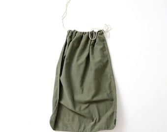 vintage US Army drawstring bag, green laundry bag