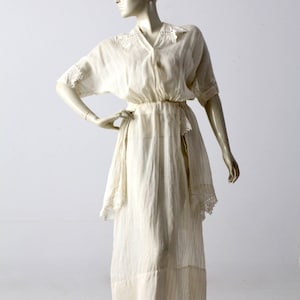 Edwardian tea dress, 1900s ivory dress