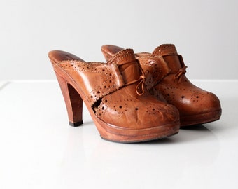 Vintage 70s Leather Clogs Size 6 - Etsy
