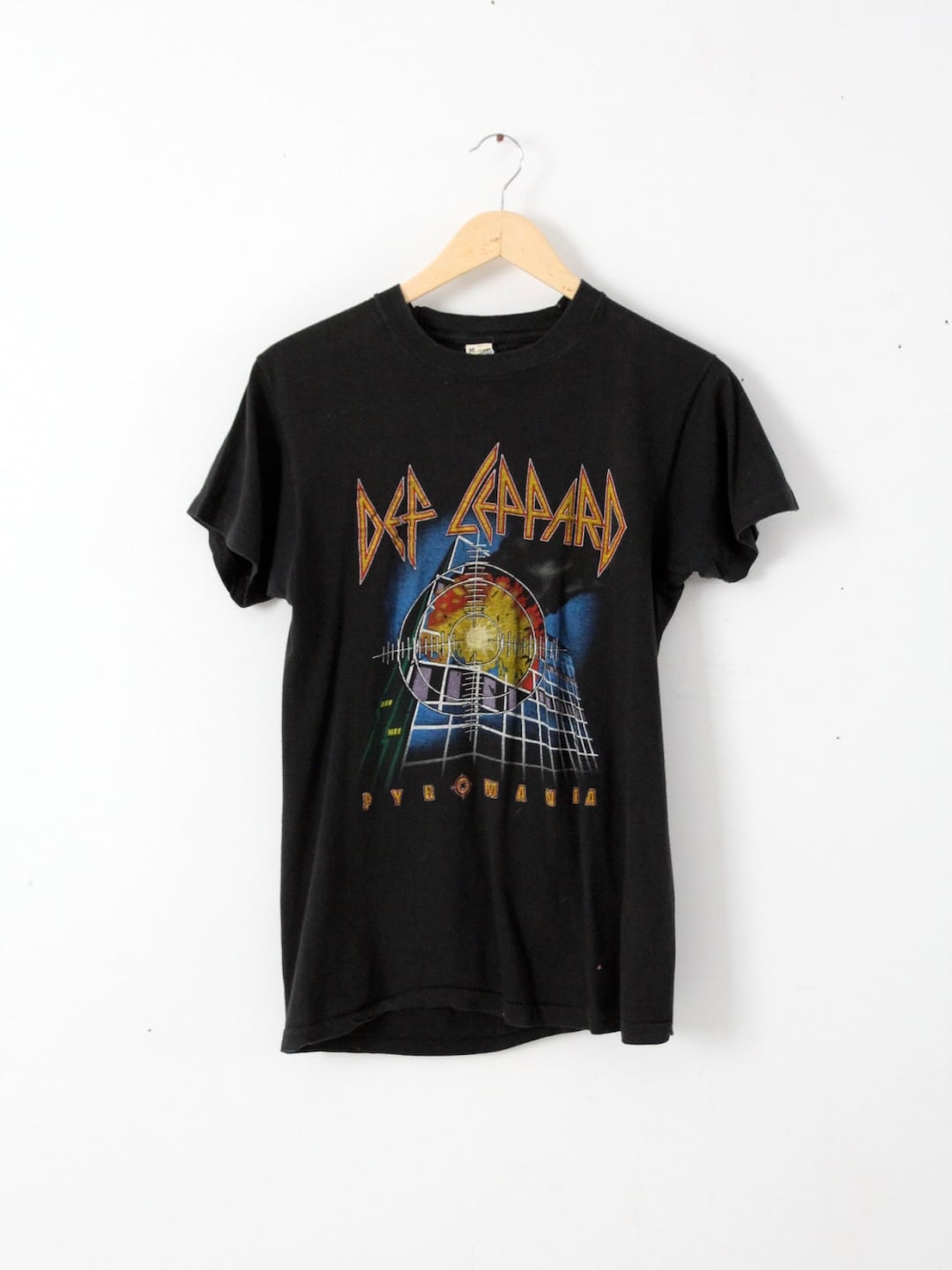 Vintage Def Leppard T-shirt, 1983 Pyromania Tour - Etsy Vintage Def Leppard T-shirt, 1983 Pyromania Tour - Etsy