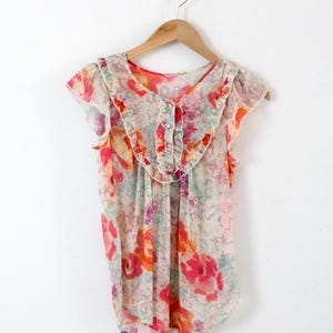 vintage floral print blouse