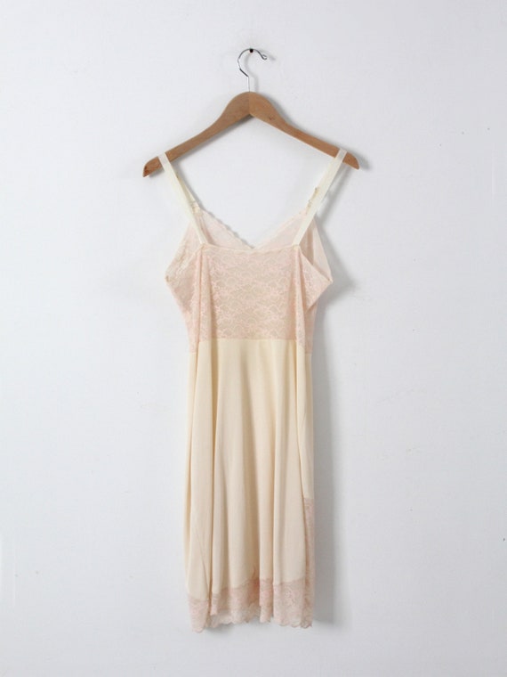 vintage 60s Movie Star nylon slip, size 36 - image 4