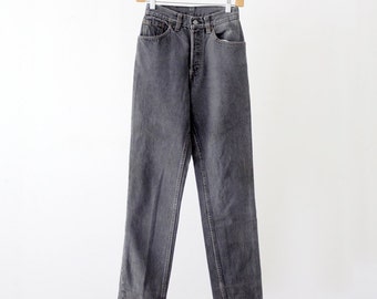 1980s high waist Levi's grey jeans ⎟ waist 25