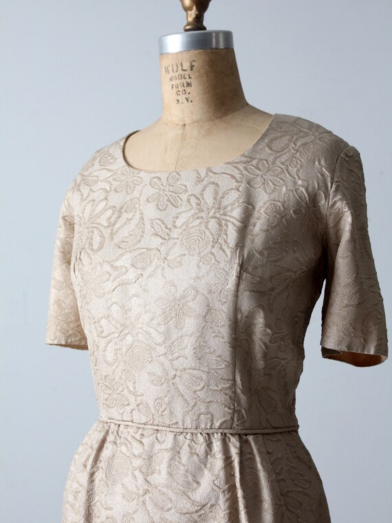 vintage 60s Henry-Lee brocade dress - image 6