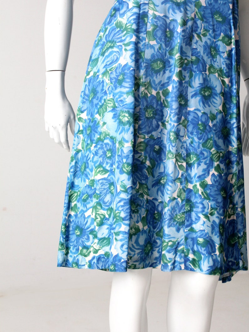 vintage 50s blue floral dress image 10